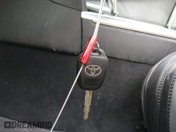 ✅ 2012 Toyota Camry LE • VIN: 4T1BF1FK1CU140489 • Lot: 44095539. Wystawiony na IAAI z przebiegiem 315 392 mil. Bezpłatny archiwum sprzedaży aukcyjnych z USA i szczegółowy raport historii pojazdu na DreamBid. Zdjęcie 11.