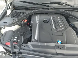 2020 BMW 3 Series M340i z VIN WBA5U7C04LA234698, wystawiony jako Copart lot #71094665 z przebiegiem 48 226 mil mil oraz Szkoda całkowita • Salvage title. Historia ofert i sprzedaży dostępna na DreamBid. Obrazek 14.