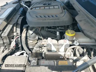 ✅ 2024 Jeep Wagoneer Series II • VIN: 1C4SJRBP6RS134677 • Лот: 42477084. Опубликован ранее на IAAI с пробегом 49 197 миль. Бесплатный доступ к архиву аукционных продаж из США и подробный отчёт об истории автомобиля на DreamBid. Изображение 19.