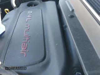 2020 Jeep Compass Latitude z VIN 3C4NJDBB5LT101115, wystawiony jako IAAI lot #41857821 z przebiegiem 35 550 mil mil oraz . Historia ofert i sprzedaży dostępna na DreamBid. Obrazek 20.