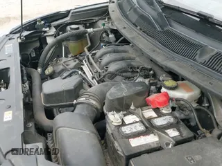 ✅ 2018 Ford Explorer • VIN: 1FM5K7B8XJGB03345 • Lot: 42420992. Wystawiony na IAAI z przebiegiem 215 000 mil. Bezpłatny archiwum sprzedaży aukcyjnych z USA i szczegółowy raport historii pojazdu na DreamBid. Zdjęcie 19.