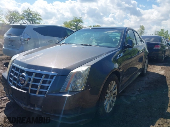 ✅ 2012 Cadillac CTS • VIN: 1G6DC5E54C0157189 • Lot: 45022200. Wystawiony na IAAI z przebiegiem 118 338 mil. Bezpłatny archiwum sprzedaży aukcyjnych z USA i szczegółowy raport historii pojazdu na DreamBid. Zdjęcie 2.
