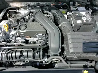 ✅ 2025 Volkswagen Taos SE • VIN: 3VVUC7B27SM008310 • Lot: 85274515. Wystawiony na Copart z przebiegiem 13 193 mil. Bezpłatny archiwum sprzedaży aukcyjnych z USA i szczegółowy raport historii pojazdu na DreamBid. Zdjęcie 14.