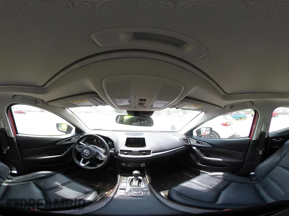 ✅ 2018 Mazda 3 Touring • VIN: 3MZBN1V30JM169756 • Lot: 45442707. Wystawiony na IAAI z przebiegiem 65 813 mil. Bezpłatny archiwum sprzedaży aukcyjnych z USA i szczegółowy raport historii pojazdu na DreamBid. Zdjęcie 18.