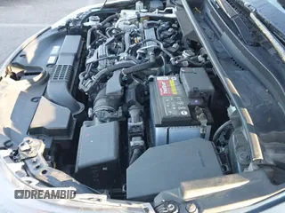 ✅ 2019 Toyota Corolla SE • VIN: JTNK4RBE6K3015724 • Лот: 43794088. Опубликован ранее на IAAI с пробегом 84 790 миль. Бесплатный доступ к архиву аукционных продаж из США и подробный отчёт об истории автомобиля на DreamBid. Изображение 22.