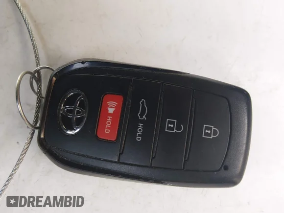 ✅ 2025 Toyota Camry LE • VIN: 4T1DAACK6SU204763 • Lot: 44289527. Wystawiony na IAAI z przebiegiem 9 139 mil. Bezpłatny archiwum sprzedaży aukcyjnych z USA i szczegółowy raport historii pojazdu na DreamBid. Zdjęcie 11.