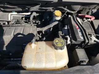 ✅ 2019 Chevrolet Trax LT • VIN: 3GNCJLSB3KL258701 • Lot: 91530745. Wystawiony na Copart z przebiegiem 146 013 mil. Bezpłatny archiwum sprzedaży aukcyjnych z USA i szczegółowy raport historii pojazdu na DreamBid. Zdjęcie 13.