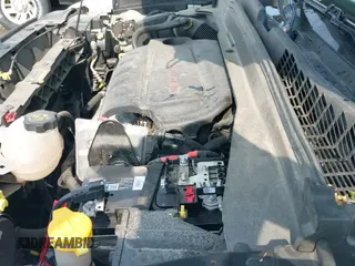 ✅ 2019 Jeep Renegade Latitude • VIN: ZACNJBBB7KPK31050 • Lot: 42423673. Listed on IAAI with 85,932 mi. Free auction sales archive from the USA and detailed vehicle history report at DreamBid. Image 19.