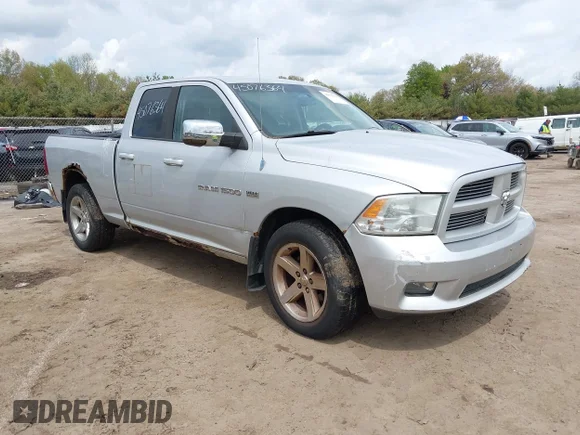 ✅ 2011 Ram 1500 Laramie • VIN: 1D7RV1GT4BS622869 • Lot: 45076364. Wystawiony na IAAI z przebiegiem 210 744 mil. Bezpłatny archiwum sprzedaży aukcyjnych z USA i szczegółowy raport historii pojazdu na DreamBid. Zdjęcie 1.