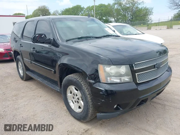 ✅ 2008 Chevrolet Tahoe • VIN: 1GNFK135X8R179082 • Лот: 45193113. Опубліковано раніше на IAAI з пробігом 181 848 миль. Безкоштовний доступ до архіву аукціонних продажів зі США та докладний звіт про історію автомобіля на DreamBid. Зображення 1.