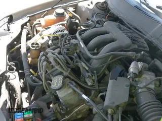 ✅ 2005 Mercury Sable GS • VIN: 1MEFM50U75A601985 • Лот: 43126027. Опубликован ранее на IAAI с пробегом 92 076 миль. Бесплатный доступ к архиву аукционных продаж из США и подробный отчёт об истории автомобиля на DreamBid. Изображение 13.