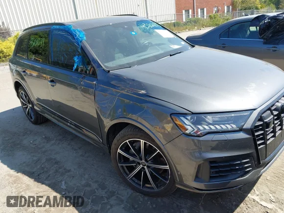 ✅ 2024 Audi Q7 Premium Plus • VIN: WA1LXBF72RD007394 • Lot: 43202039. Listed on IAAI with 18,034 mi. Free auction sales archive from the USA and detailed vehicle history report at DreamBid. Image 1.