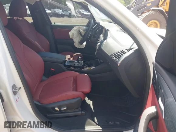 ✅ 2023 BMW X3 xDrive30i • VIN: WBX57DP00PN215392 • Lot: 42971334. Wystawiony na IAAI z przebiegiem 25 835 mil. Bezpłatny archiwum sprzedaży aukcyjnych z USA i szczegółowy raport historii pojazdu na DreamBid. Zdjęcie 5.