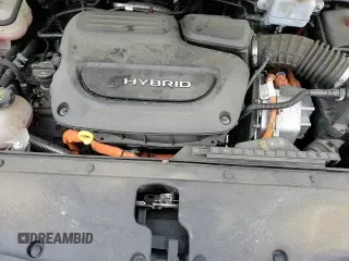 ✅ 2022 Chrysler Pacifica Hybrid Touring L • VIN: 2C4RC1L78NR105735 • Lot: 86676105. Wystawiony na Copart z przebiegiem 75 588 mil. Bezpłatny archiwum sprzedaży aukcyjnych z USA i szczegółowy raport historii pojazdu na DreamBid. Zdjęcie 14.