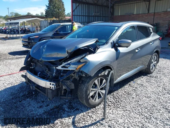 ✅ 2019 Nissan Murano SL • VIN: 5N1AZ2MJ0KN137370 • Lot: 43336043. Wystawiony na IAAI z przebiegiem 90 981 mil. Bezpłatny archiwum sprzedaży aukcyjnych z USA i szczegółowy raport historii pojazdu na DreamBid. Zdjęcie 2.
