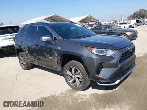 ✅ 2021 Toyota RAV4 SE • VIN: JTMAB3FV6MD057837 • Lot: 44652119. Listed on IAAI with 37,780 mi. Free auction sales archive from the USA and detailed vehicle history report at DreamBid. Image 1.