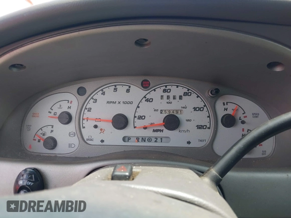 ✅ 2001 Ford Explorer Sport • VIN: 1FMYU60E51UC68151 • Lot: 42293420. Wystawiony na IAAI z przebiegiem 259 941 mil. Bezpłatny archiwum sprzedaży aukcyjnych z USA i szczegółowy raport historii pojazdu na DreamBid. Zdjęcie 7.