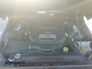 ✅ 2018 Jeep Wrangler Unlimited Sahara • VIN: 1C4HJWEG4JL925146 • Lot: 82501355. Listed on Copart with 65,391 mi. Free auction sales archive from the USA and detailed vehicle history report at DreamBid. Image 14.