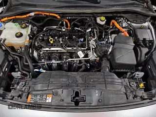 ✅ 2022 Ford Escape Titanium Hybrid • VIN: 1FMCU9DZ8NUA15369 • Lot: 53912565. Listed on Copart with 25,663 mi. Free auction sales archive from the USA and detailed vehicle history report at DreamBid. Image 15.