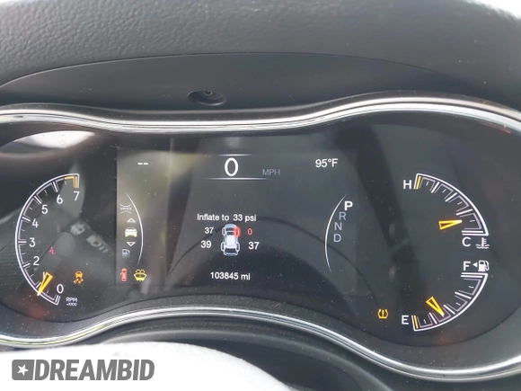 ✅ 2020 Jeep Grand Cherokee Altitude • VIN: 1C4RJFAG3LC148598 • Lot: 44884886. Wystawiony na IAAI z przebiegiem 103 845 mil. Bezpłatny archiwum sprzedaży aukcyjnych z USA i szczegółowy raport historii pojazdu na DreamBid. Zdjęcie 7.