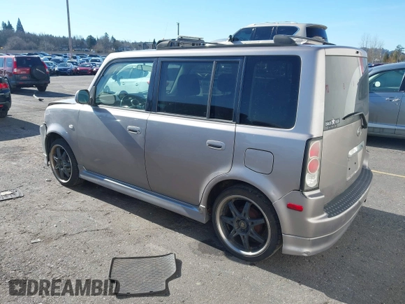 ✅ 2005 Scion xB • VIN: JTLKT324050171070 • Lot: 44374060. Wystawiony na IAAI z przebiegiem 261 192 mil. Bezpłatny archiwum sprzedaży aukcyjnych z USA i szczegółowy raport historii pojazdu na DreamBid. Zdjęcie 3.