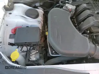 ✅ 2023 Chrysler 300 Touring • VIN: 2C3CCAAG4PH678864 • Lot: 90887955. Wystawiony na Copart z przebiegiem 26 224 mil. Bezpłatny archiwum sprzedaży aukcyjnych z USA i szczegółowy raport historii pojazdu na DreamBid. Zdjęcie 13.