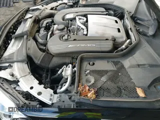 ✅ 2019 Mercedes-Benz C 63 S AMG • VIN: 55SWF8HB2KU313924 • Lot: 43668377. Wystawiony na IAAI z przebiegiem 46 083 mil. Bezpłatny archiwum sprzedaży aukcyjnych z USA i szczegółowy raport historii pojazdu na DreamBid. Zdjęcie 20.