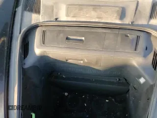 ✅ 2005 Porsche Boxster • VIN: WP0CA29885U711749 • Lot: 84301684. Wystawiony na Copart z przebiegiem 272 856 mil. Bezpłatny archiwum sprzedaży aukcyjnych z USA i szczegółowy raport historii pojazdu na DreamBid. Zdjęcie 13.