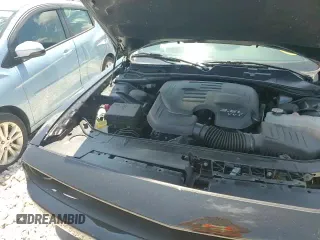 ✅ 2023 Dodge Challenger GT • VIN: 2C3CDZKG8PH582732 • Lot: 62166225. Wystawiony na Copart z przebiegiem 19 136 mil. Bezpłatny archiwum sprzedaży aukcyjnych z USA i szczegółowy raport historii pojazdu na DreamBid. Zdjęcie 16.