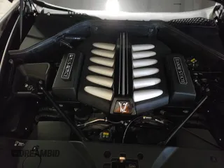 ✅ 2018 Rolls-Royce Dawn • VIN: SCA666D52JU115699 • Lot: 69805365. Wystawiony na Copart z przebiegiem 16 474 mil. Bezpłatny archiwum sprzedaży aukcyjnych z USA i szczegółowy raport historii pojazdu na DreamBid. Zdjęcie 13.