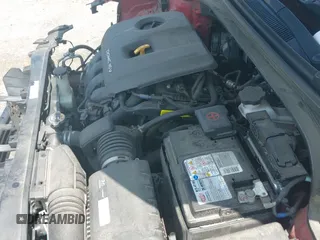 ✅ 2017 Hyundai Elantra SE • VIN: KMHD84LF6HU339606 • Lot: 42833925. Wystawiony na IAAI z przebiegiem 102 444 mil. Bezpłatny archiwum sprzedaży aukcyjnych z USA i szczegółowy raport historii pojazdu na DreamBid. Zdjęcie 22.