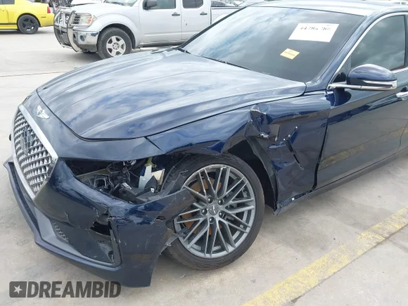 ✅ 2019 Genesis G70 Advanced • VIN: KMTG64LAXKU020441 • Lot: 44784086. Wystawiony na IAAI z przebiegiem 57 342 mil. Bezpłatny archiwum sprzedaży aukcyjnych z USA i szczegółowy raport historii pojazdu na DreamBid. Zdjęcie 6.