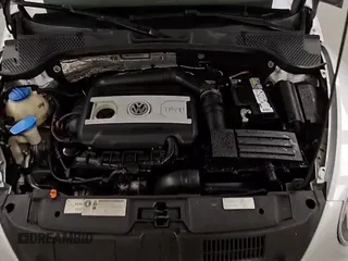 ✅ 2012 Volkswagen Beetle Turbo • VIN: 3VWVA7ATXCM653776 • Лот: 91445165. Опубликован ранее на Copart с пробегом 117 273 миль. Бесплатный доступ к архиву аукционных продаж из США и подробный отчёт об истории автомобиля на DreamBid. Изображение 13.