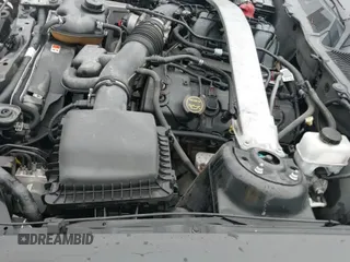 ✅ 2014 Ford Mustang Premium • VIN: 1ZVBP8EMXE5300084 • Lot: 43139286. Wystawiony na IAAI z przebiegiem 75 559 mil. Bezpłatny archiwum sprzedaży aukcyjnych z USA i szczegółowy raport historii pojazdu na DreamBid. Zdjęcie 19.