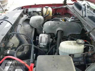 ✅ 2005 Chevrolet Silverado 2500HD LS • VIN: 1GCHK23UX5F970479 • Lot: 42342835. Wystawiony na IAAI z przebiegiem 259 879 mil. Bezpłatny archiwum sprzedaży aukcyjnych z USA i szczegółowy raport historii pojazdu na DreamBid. Zdjęcie 21.