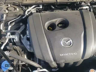 ✅ 2020 Mazda 3 Premium • VIN: 3MZBPAEM8LM117670 • Lot: 43910555. Listed on Copart with 22,050 mi. Free auction sales archive from the USA and detailed vehicle history report at DreamBid. Image 15.