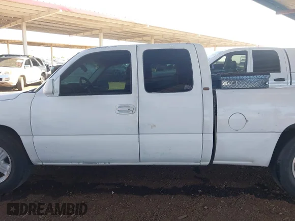 ✅ 2001 Chevrolet Silverado 1500 • VIN: 2GCEC19W211168478 • Лот: 43220034. Опубліковано раніше на IAAI з пробігом 224 646 миль. Безкоштовний доступ до архіву аукціонних продажів зі США та докладний звіт про історію автомобіля на DreamBid. Зображення 15.