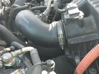 ✅ 2007 Honda Civic • VIN: JHMFA36207S011174 • Lot: 43335952. Listed on IAAI with 246,035 mi. Free auction sales archive from the USA and detailed vehicle history report at DreamBid. Image 12.