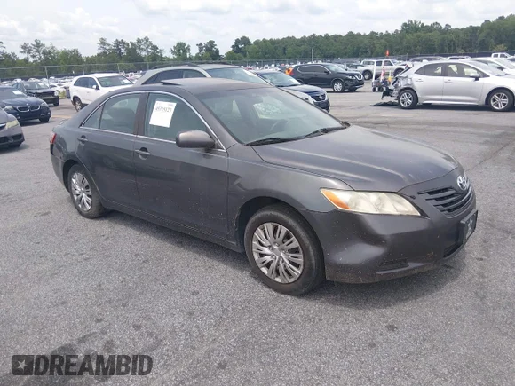 ✅ 2007 Toyota Camry SE • VIN: 4T1BE46K57U629519 • Lot: 45315123. Wystawiony na IAAI z przebiegiem 274 121 mil. Bezpłatny archiwum sprzedaży aukcyjnych z USA i szczegółowy raport historii pojazdu na DreamBid. Zdjęcie 1.