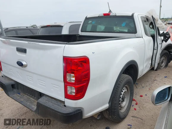 ✅ 2022 Ford Ranger XL • VIN: 1FTER1EH6NLD49900 • Lot: 44903578. Wystawiony na IAAI z przebiegiem 50 572 mil. Bezpłatny archiwum sprzedaży aukcyjnych z USA i szczegółowy raport historii pojazdu na DreamBid. Zdjęcie 4.