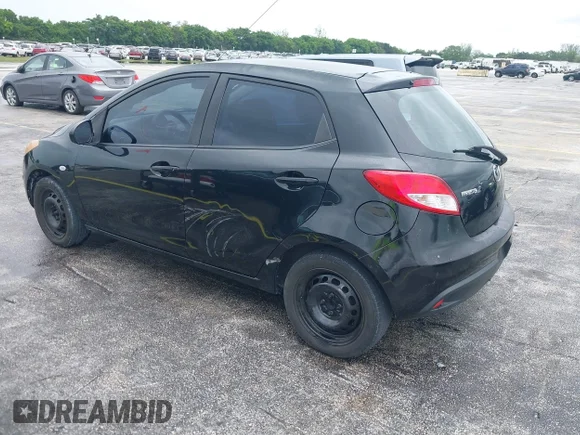 ✅ 2014 Mazda 2 Sport • VIN: JM1DE1KZ1E0171772 • Лот: 42653303. Опубліковано раніше на IAAI з пробігом 143 091 миль. Безкоштовний доступ до архіву аукціонних продажів зі США та докладний звіт про історію автомобіля на DreamBid. Зображення 3.