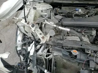 ✅ 2018 Nissan Rogue S • VIN: 5N1AT2MV2JC808391 • Lot: 92543495. Listed on Copart with 127,184 mi. Free auction sales archive from the USA and detailed vehicle history report at DreamBid. Image 14.