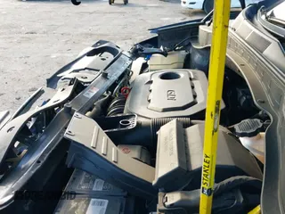 ✅ 2018 Hyundai Santa Fe 2.4L • VIN: 5XYZT3LB8JG535666 • Лот: 43651269. Опубликован ранее на IAAI с пробегом 101 785 миль. Бесплатный доступ к архиву аукционных продаж из США и подробный отчёт об истории автомобиля на DreamBid. Изображение 20.