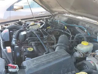 ✅ 1998 Jeep Cherokee Sport • VIN: 1J4FJ68SXWL281659 • Лот: 42208563. Опубликован ранее на IAAI с пробегом 203 992 миль. Бесплатный доступ к архиву аукционных продаж из США и подробный отчёт об истории автомобиля на DreamBid. Изображение 12.