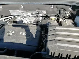 ✅ 2022 Volkswagen Atlas SE • VIN: 1V2LC2CA0NC215127 • Lot: 42610515. Listed on Copart with 28,441 mi. Free auction sales archive from the USA and detailed vehicle history report at DreamBid. Image 16.