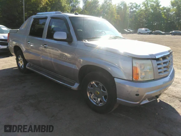 ✅ 2005 Cadillac Escalade EXT • VIN: 3GYEK62NX5G288196 • Lot: 42288294. Listed on IAAI with 94,464 mi. Free auction sales archive from the USA and detailed vehicle history report at DreamBid. Image 1.