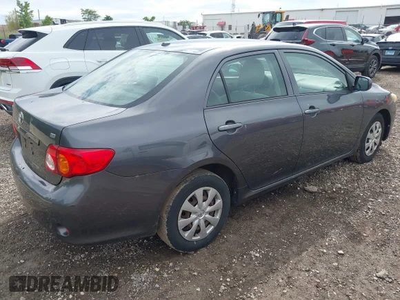 ✅ 2009 Toyota Corolla LE • VIN: JTDBL40E299033318 • Lot: 45273340. Wystawiony na IAAI z przebiegiem 237 953 mil. Bezpłatny archiwum sprzedaży aukcyjnych z USA i szczegółowy raport historii pojazdu na DreamBid. Zdjęcie 4.