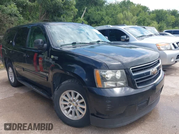 ✅ 2010 Chevrolet Tahoe • VIN: 1GNUCDDJ1AR100020 • Лот: 42654770. Опубликован ранее на IAAI с пробегом 184 750 миль. Бесплатный доступ к архиву аукционных продаж из США и подробный отчёт об истории автомобиля на DreamBid. Изображение 1.