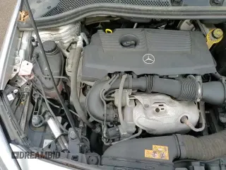 ✅ 2018 Mercedes-Benz B • VIN: WDDMH4GB1JJ448239 • Лот: 67817165. Опубликован ранее на Copart с пробегом 79 925 миль. Бесплатный доступ к архиву аукционных продаж из США и подробный отчёт об истории автомобиля на DreamBid. Изображение 13.