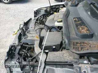 ✅ 2019 Ford Escape Titanium • VIN: 1FMCU0J90KUB45058 • Lot: 43499921. Listed on IAAI with 87,431 mi. Free auction sales archive from the USA and detailed vehicle history report at DreamBid. Image 19.